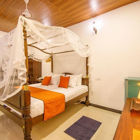 Bed and breakfast Mimoza Mirissa Extérieur photo
