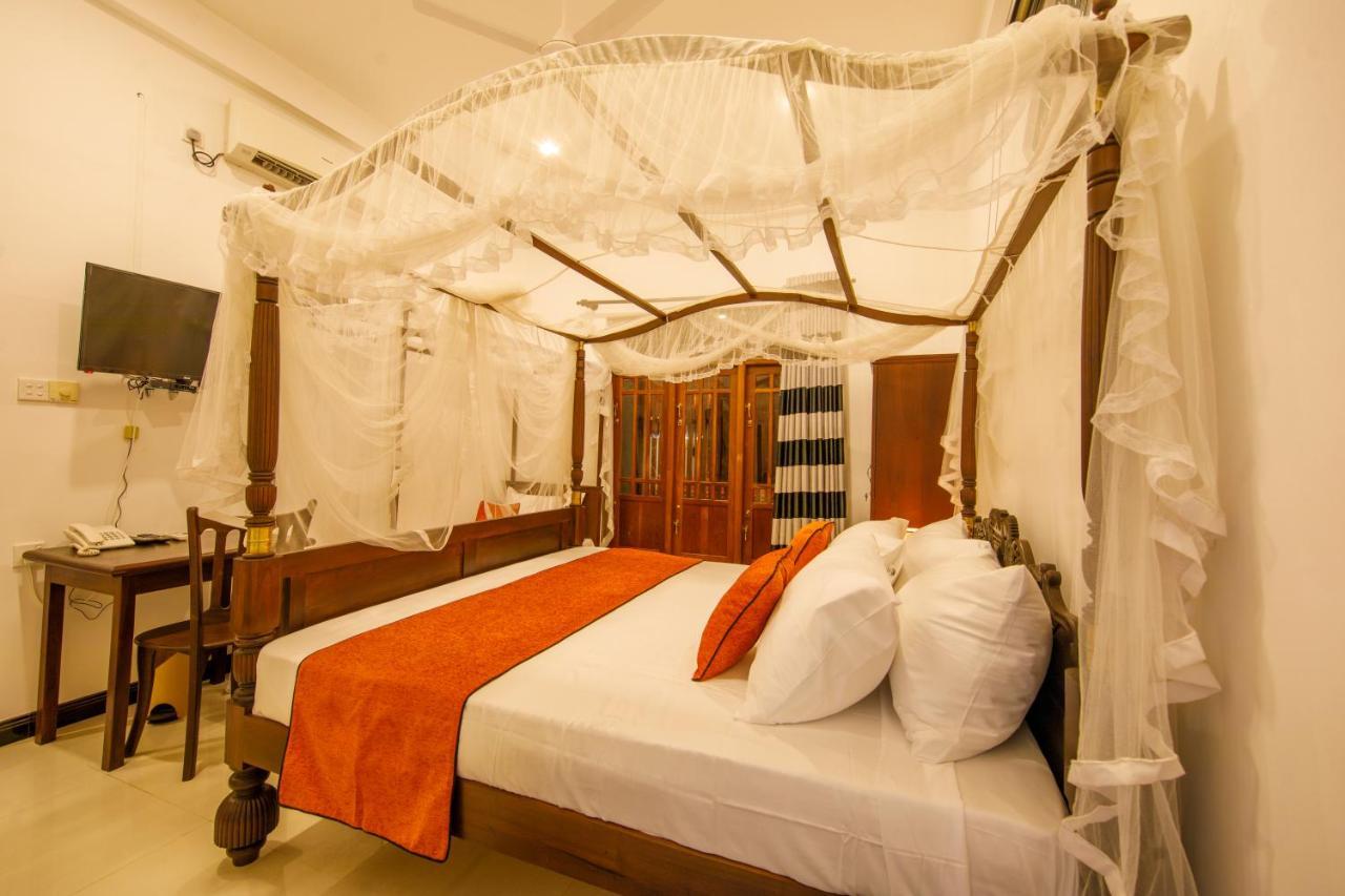 Bed and breakfast Mimoza Mirissa Extérieur photo