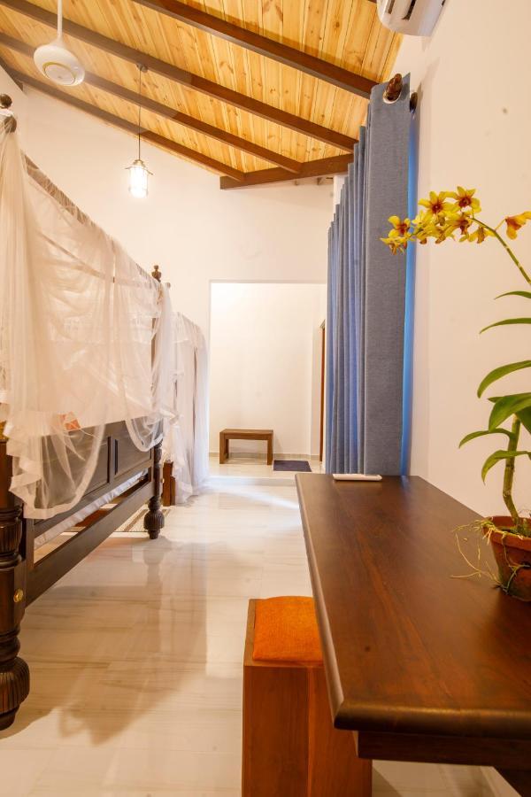 Bed and breakfast Mimoza Mirissa Extérieur photo